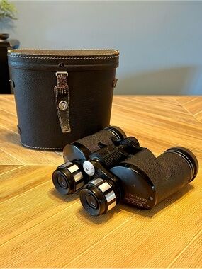 Vintage Kalimar 7x-15x35 Binoculars with Leather Case